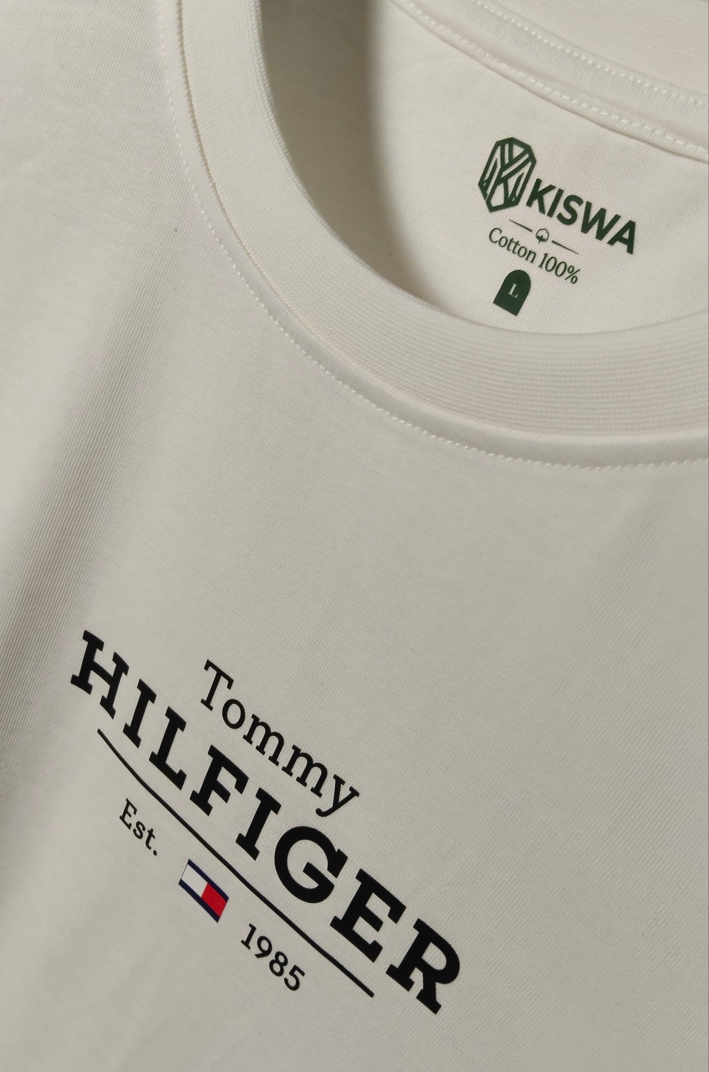 Relaxed Tomy Tee